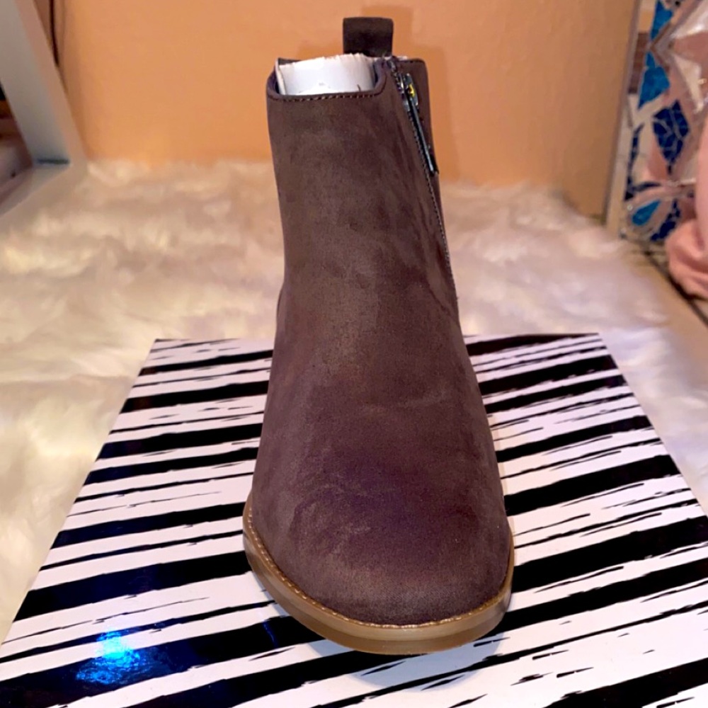 Sweet Life Tessey Bootie, Faux Suede,Size 8 *COLOR IS GREY BUT THEY LOOK BROWN*